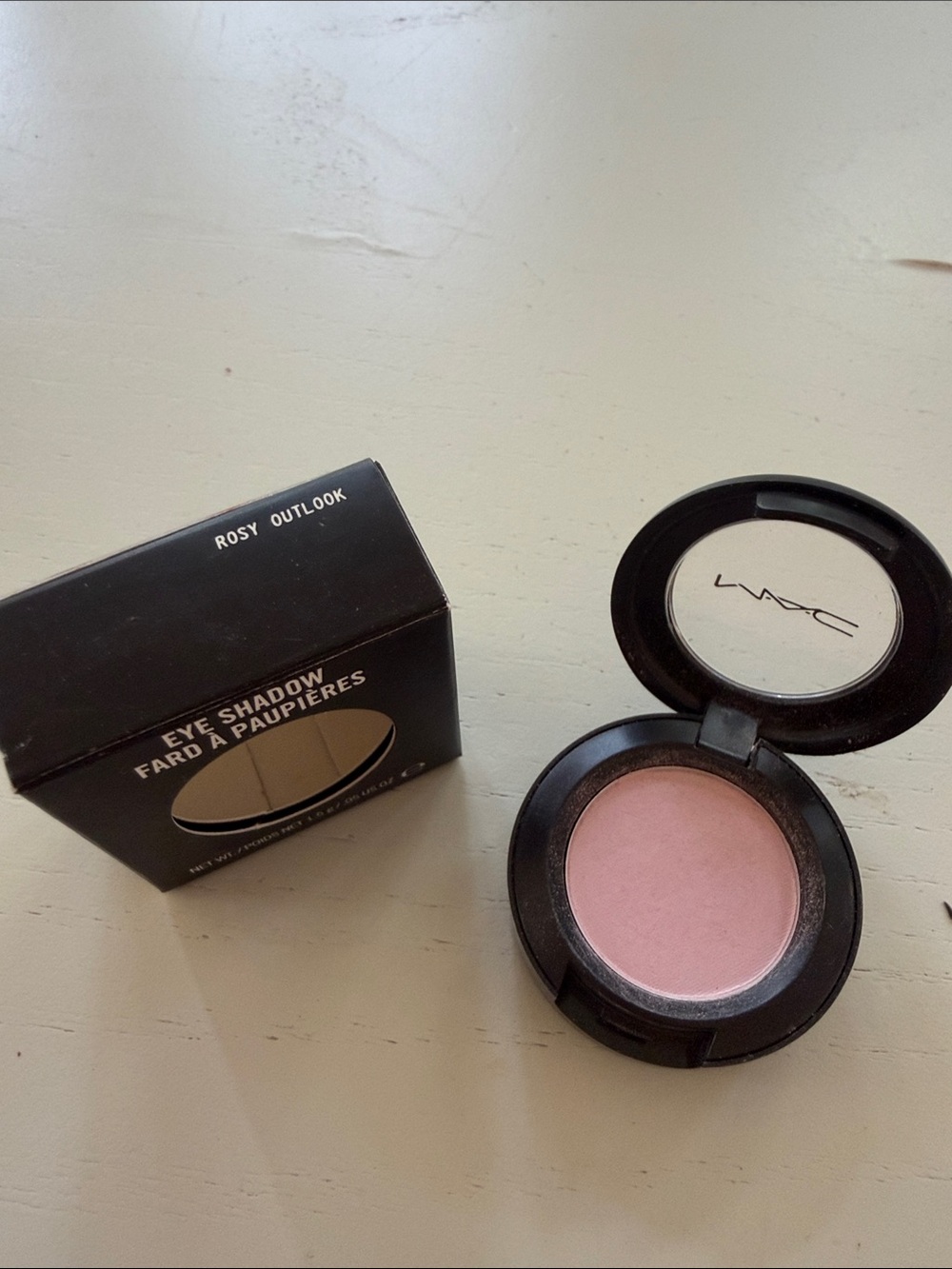 MAC Cosmetics Rosy Outlook Eye Shadow - Light Pink